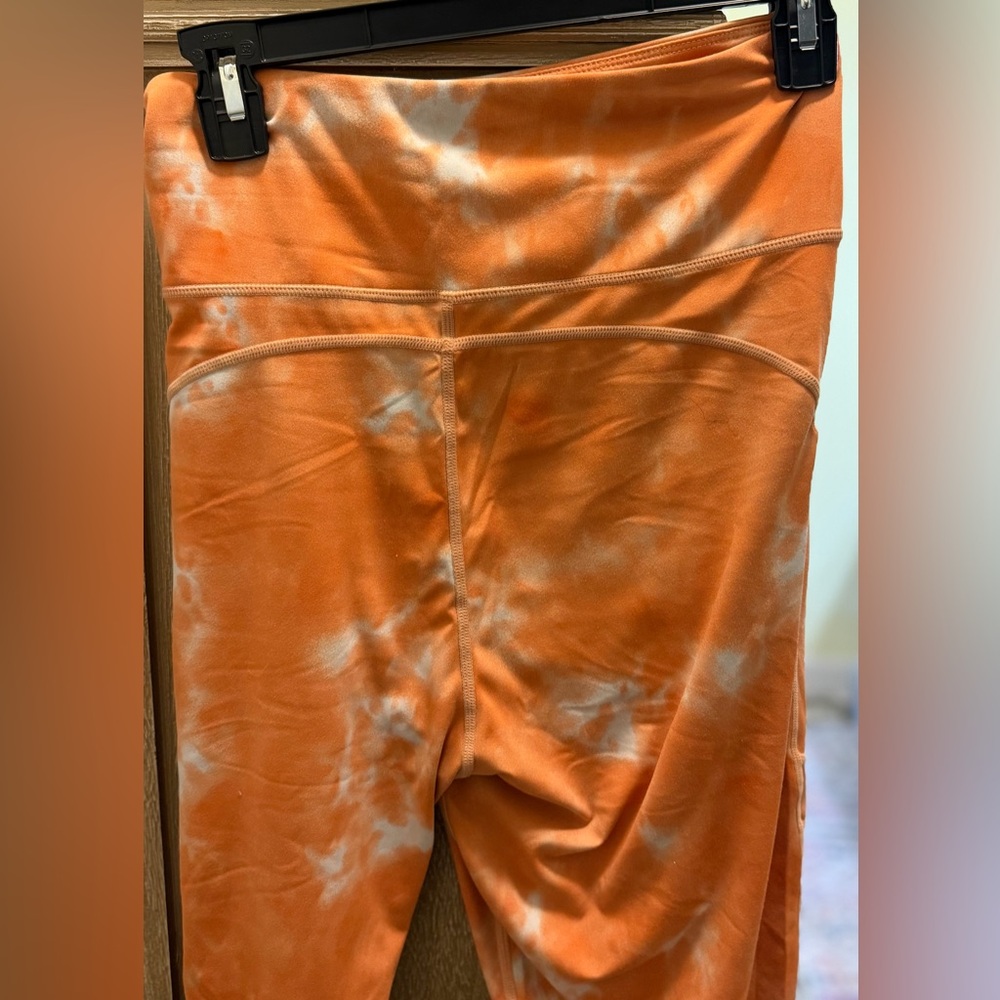 Tennessee Vols Sweatshirt and Leggings Set, Oversized L-XXXL - Picture 4 of 8
